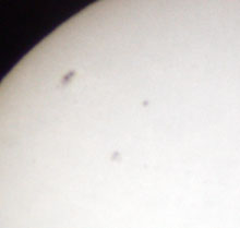 Taches solaires du 6 avril 2006.