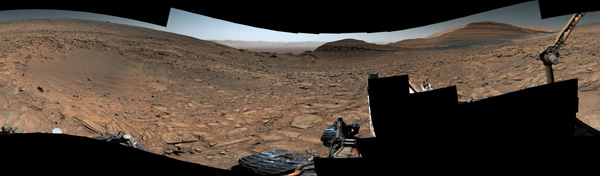 e2-pia26014-curiosity-views-a-crater-at-jau-1041.jpg, août 2023