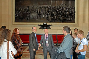 A l'Assemblée Nationale.